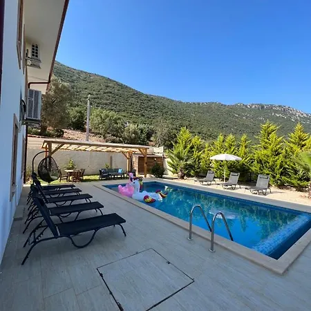 Villa Altay וילה קס