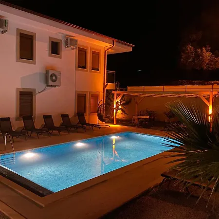 Villa Altay Villa